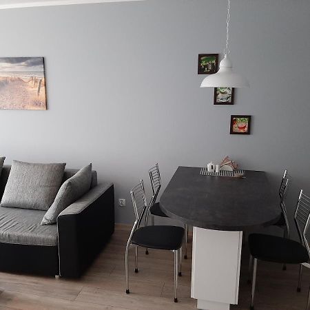 Apartament Caloroczny Blizej Morza Kołobrzeg Exterior foto